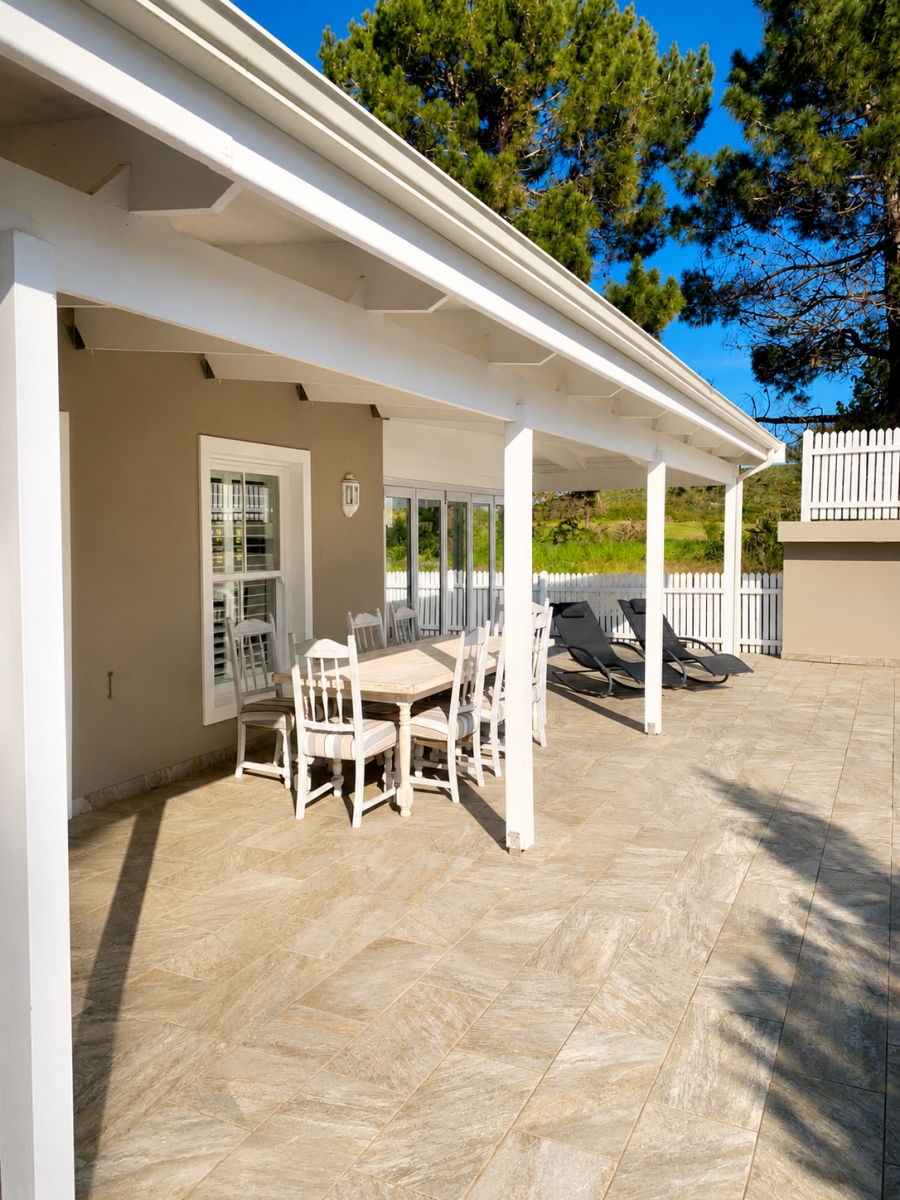4 Bedroom Property for Sale in Goose Valley Western Cape